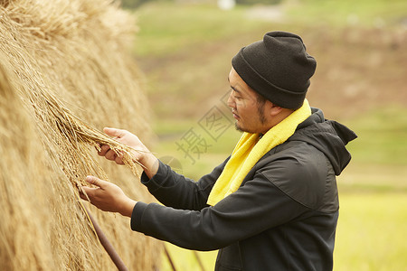 男子农村农民形象图片