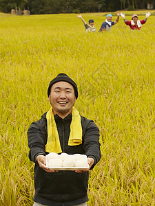 农业工作者水稻米丰收自给自足高清图片素材