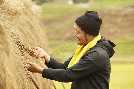 男子农村农民形象图片