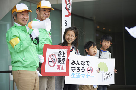 女人海报义工老年人唤起礼仪和小学生图片