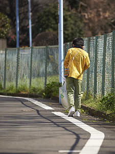 男孩们差事街道oshokai回家的男孩图片