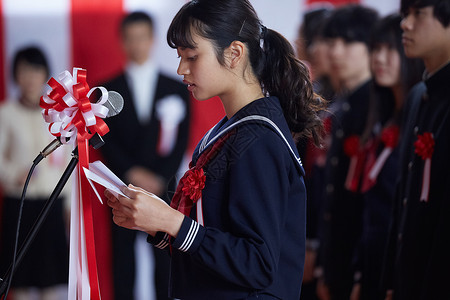 亚洲人伙伴青年毕业典礼入学仪式图像演讲体育馆高清图片素材