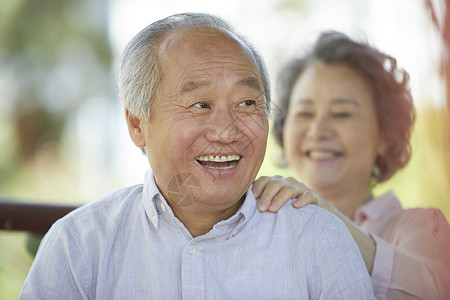 幸福的老年夫妻图片