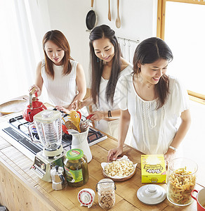 朋友女生轰趴准备家庭聚会图片