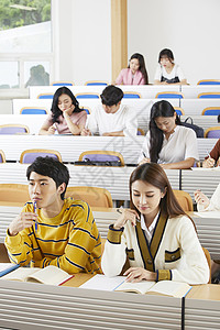 大学生阶梯教室听课椅子高清图片素材