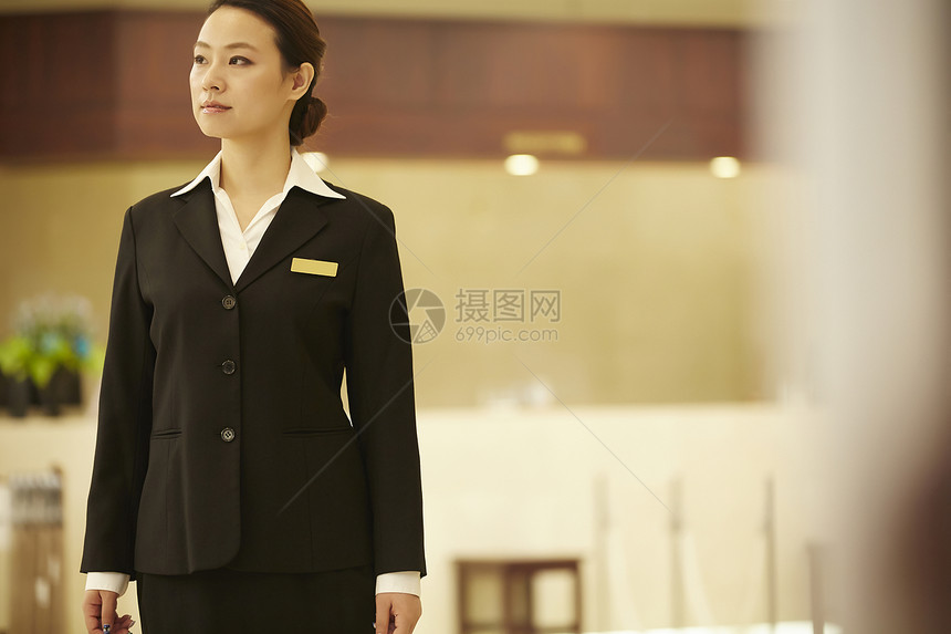 召唤商界女孤独的在酒店工作的女图片
