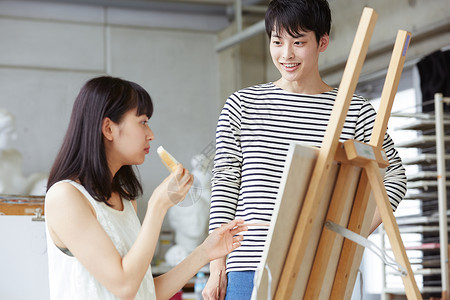 艺术品男说话学生团体艺术图片