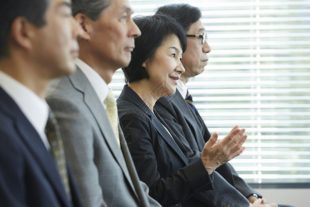 高等企业面试的面试官和面试者雇员高清图片素材