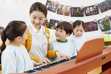 韩国瓦因表示幼儿园孩子老师韩语青年高清图片素材