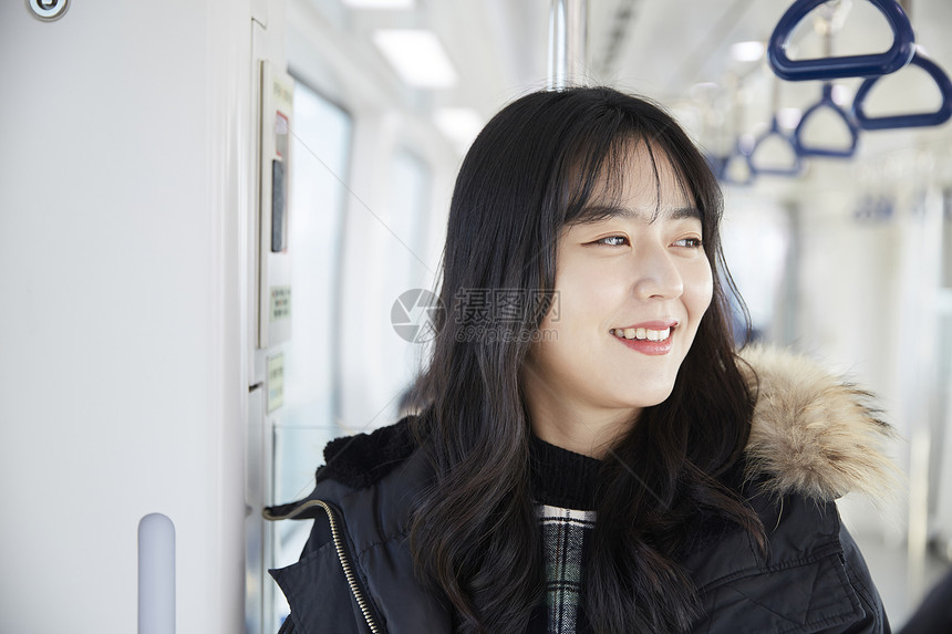 新生代负责人考试火车旅行大学生韩语图片