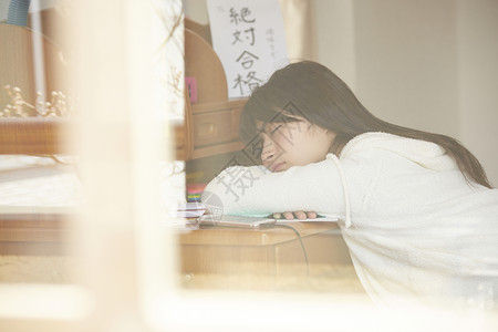 打碎生活亚洲学校女孩高中学习日本人高清图片素材