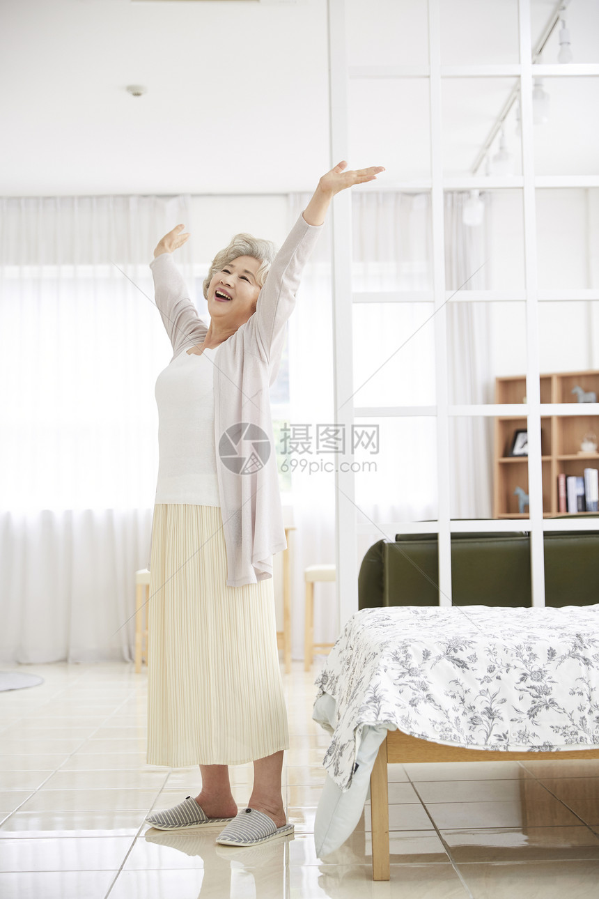 放松应收账款分类账因为你累了生活女人老人韩国人图片