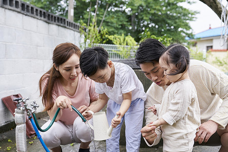 店员洒水器评价生活房子花园家庭韩语图片