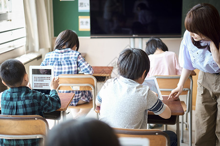 在上课的小学生们教师高清图片素材