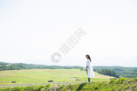 旅行全身亚洲人北海道景观和女图片