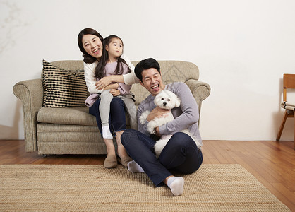 判断分钟微笑家人爸爸妈妈女儿小狗韩国人图片