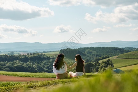 富良野蓝蓝的天空桩女人的旅程自然风光图片