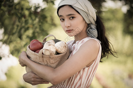 亚洲人小姑娘女人农业经典图片