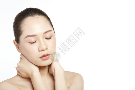女性脸部保养护肤图片