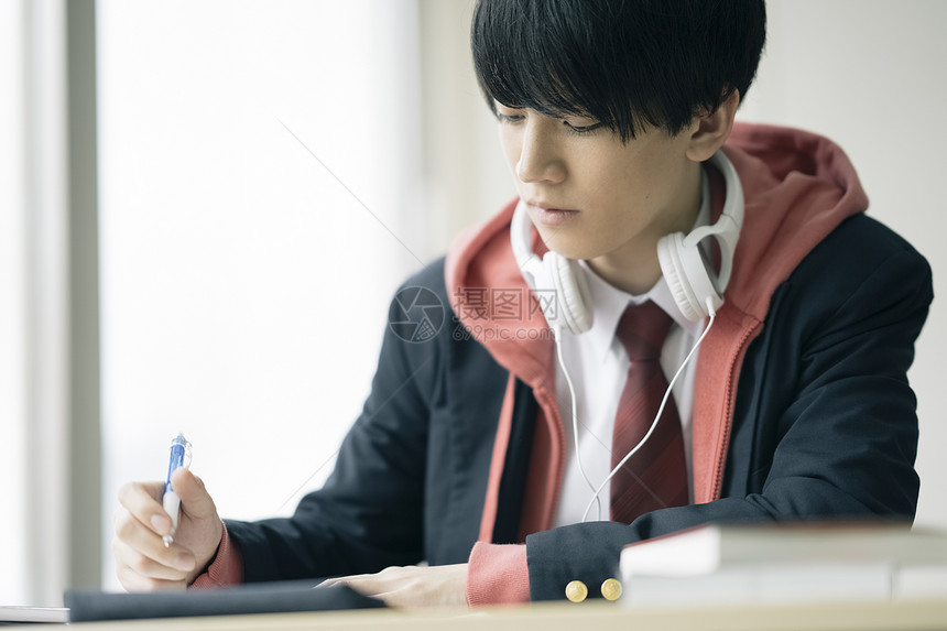 校服测试文稿空间高中生学习补习班预备学校图片