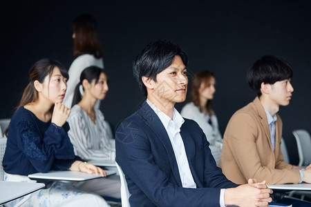 文稿空间协会成员生意人商业研讨会图片