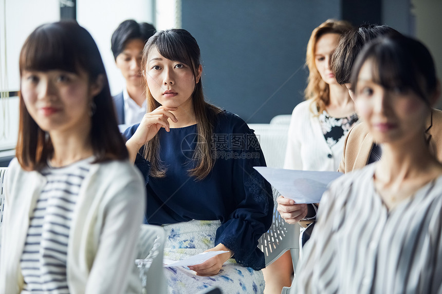 青年女强人亚洲人商业研讨会图片