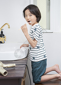 发式头发明亮儿童生活方式牙膏图片
