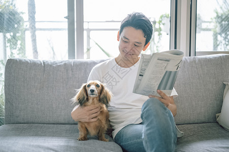 二十多岁驿站胸像生活与狗男人图片