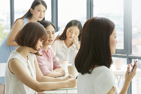 雇员演示陈述商务团队妇女商务会议图片