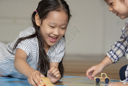 幸福快乐的小孩儿童生活方式游戏图片