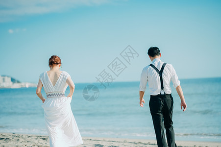 亚洲结婚海滩海边婚礼肖像图片