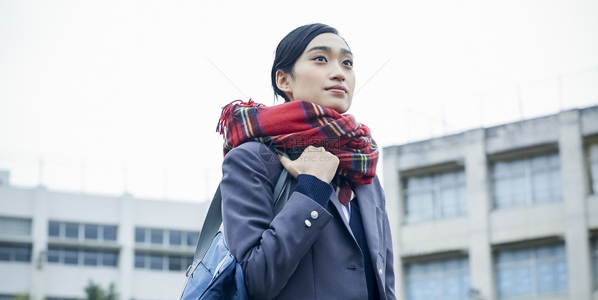 亚洲中学生校服模样图片