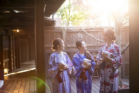 日式和服女性图片