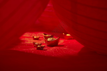 虎年春节送元宝红色灯笼与元宝背景