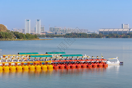 国家4A级旅游风景区南京玄武湖游船图片