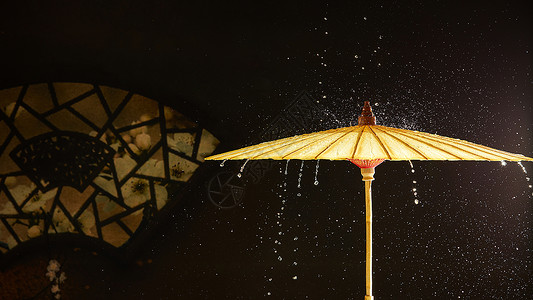 国风唯美雨中的中国传统古风油纸伞背景