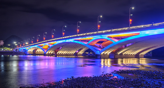 桂林解放桥夜景图片