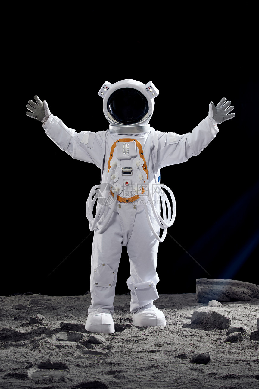 宇航员挥手打招呼形象图片