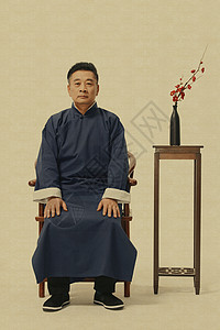 中年国风长袍男性背景图片