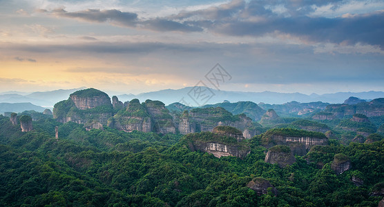 奥迪A8l广东韶关丹霞山背景