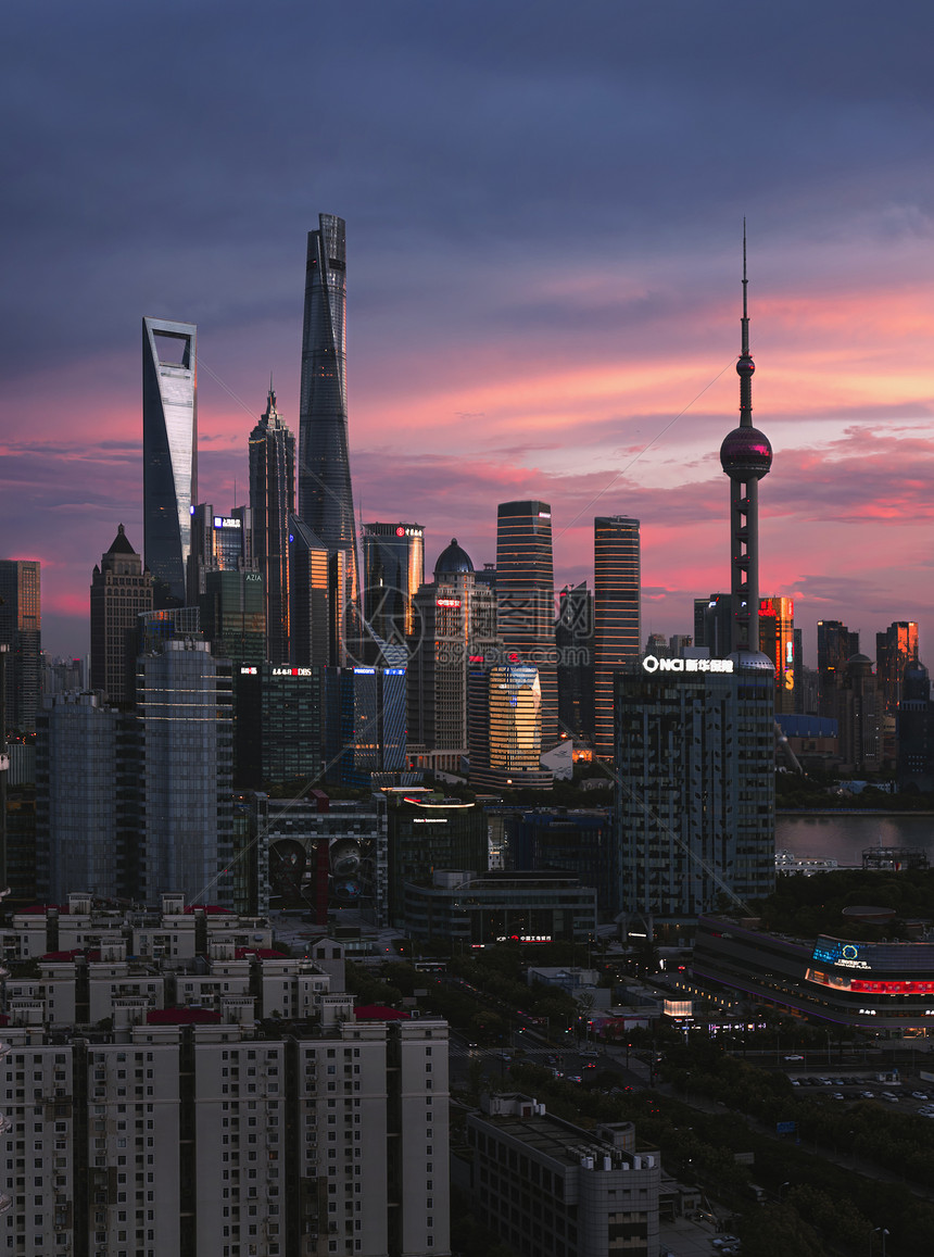 上海晚霞日落图片