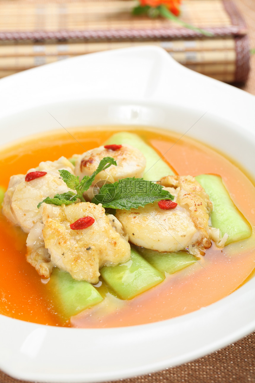 中式美食翅汤浸扇贝图片