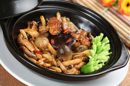 中式美食云南珍菌煲高清图片