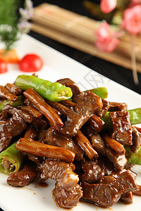 中式美食茶树菇牛柳高清图片