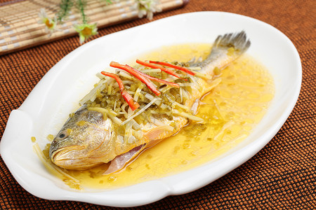 美味鱼汤中式美食咸菜笋丝蒸大黄鱼背景
