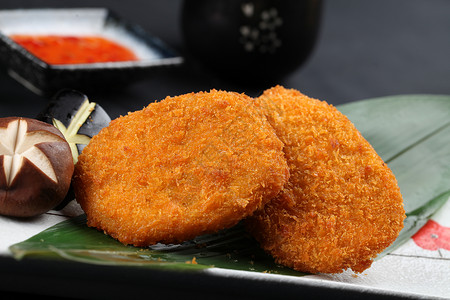 香菇牛肉日式牛肉土豆饼背景