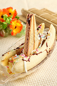 香蕉味冰淇淋冰淇淋香蕉船背景