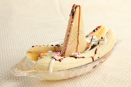 冰淇淋装饰冰淇淋香蕉船背景