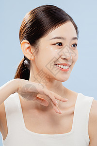 夏日女性美容护肤背景图片