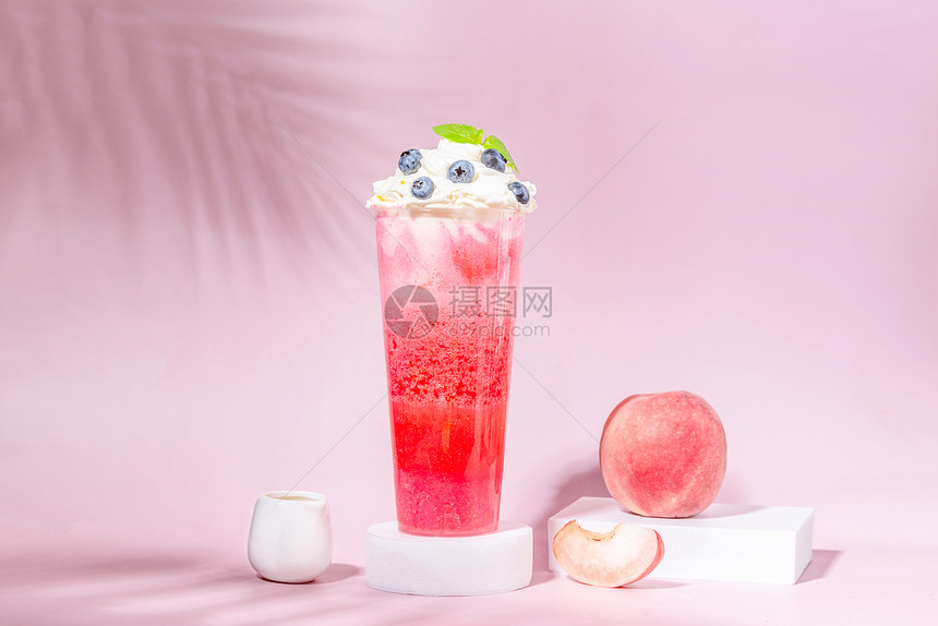 夏季甜品水蜜桃冰沙图片